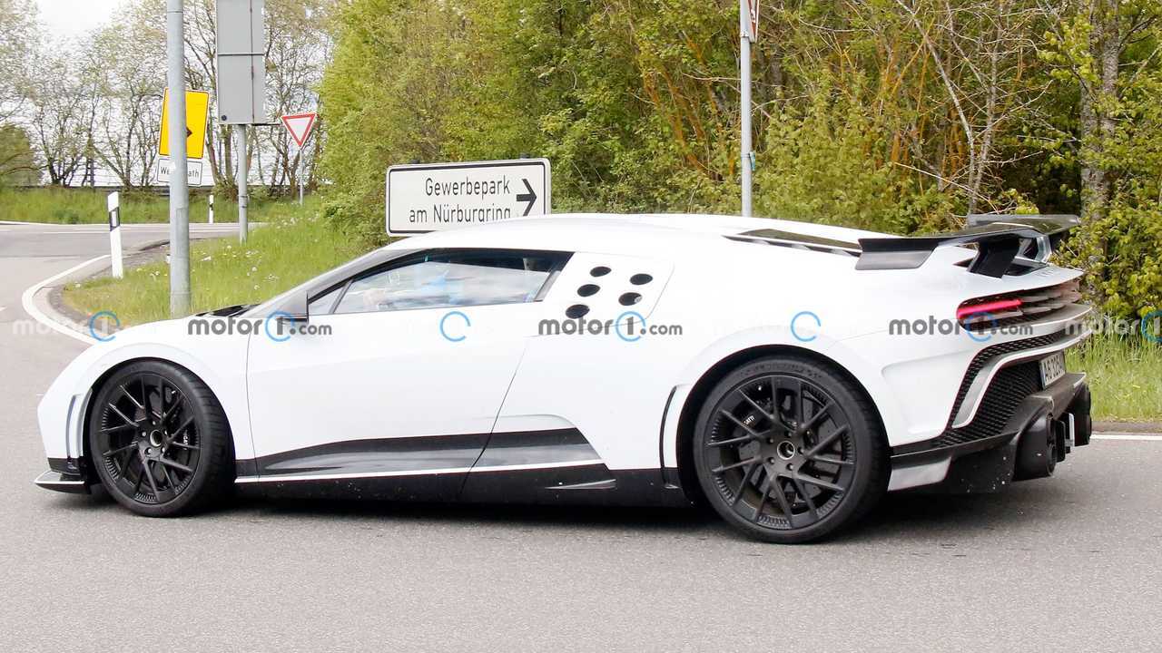 La Bugatti Centodieci affronta il Nurburgring