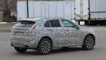 2018 Cadillac XT4'ün İç Mekan Casus Fotoğrafları