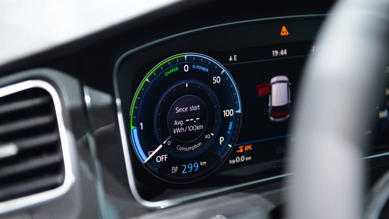 Volkswagen e-Golf restyling al Salone di Los Angeles 021