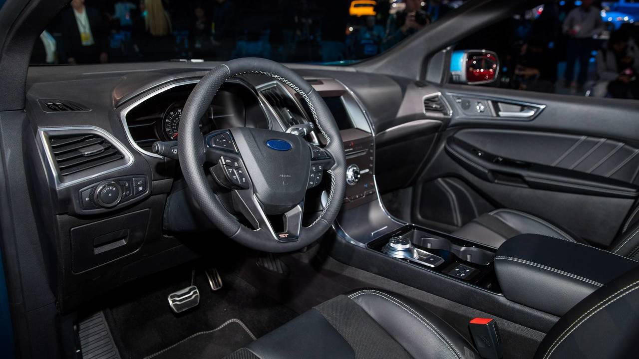 2019 Ford Edge ST
