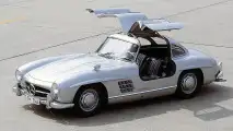 Mercedes 300 SL: „Flügeltürer“