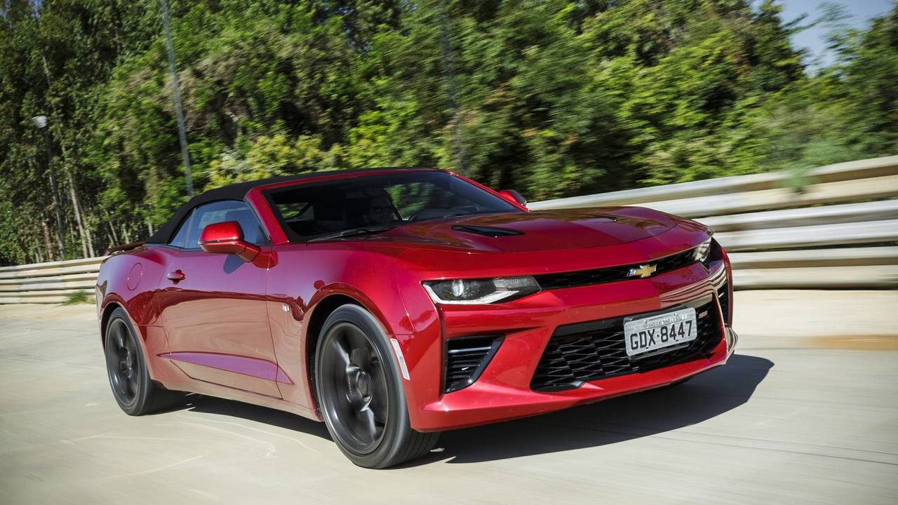 Comparativo - Ford Mustang GT vs. Chevrolet Camaro SS
