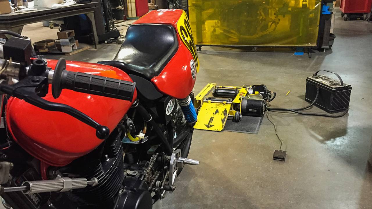 No starter on the SR500 Race Bike. I'll have to learn to use the starter rollers