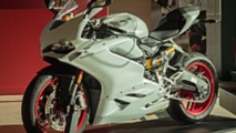 2016 Ducati 959 Panigale - First Look