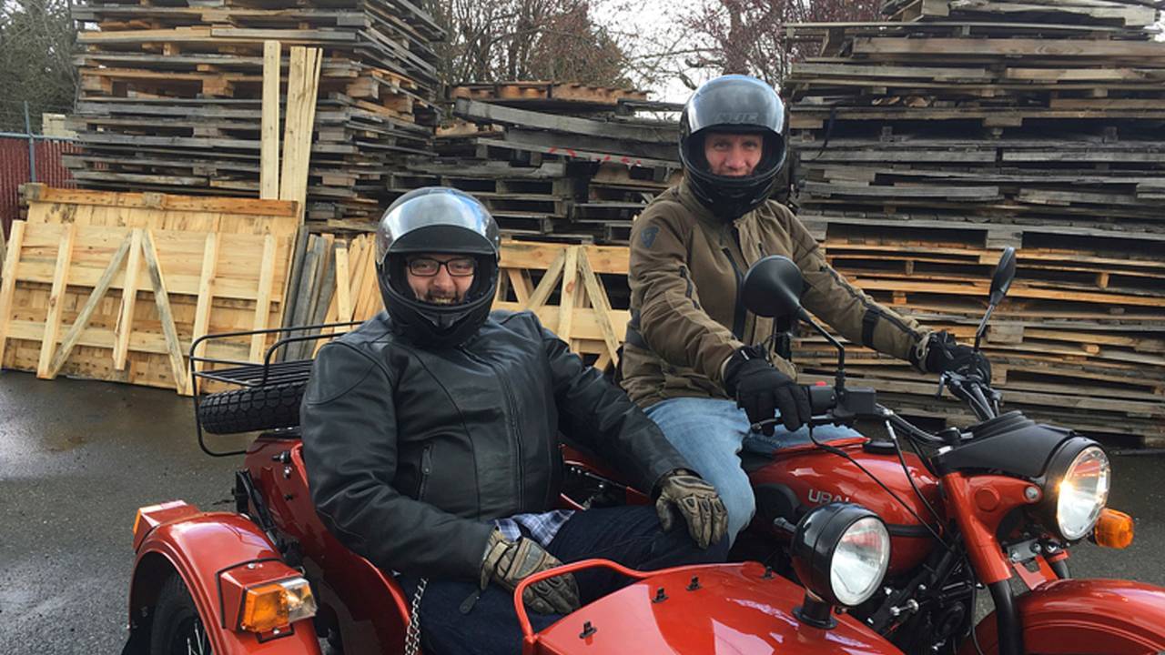 ♫♪ Fat guy in a tiny sidecar ♪♫