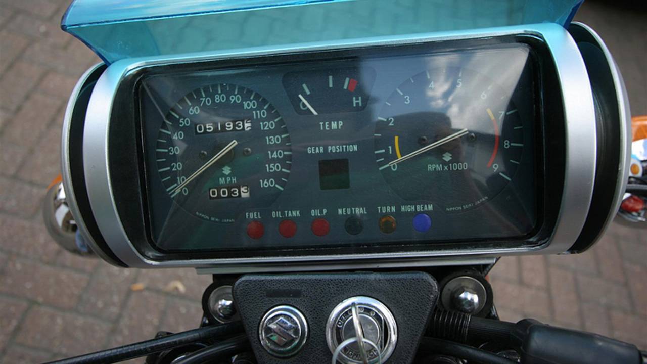 Cycleweird: The Worst of All Worlds - Suzuki RE-5