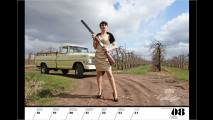 Girls & legendary US-Cars 2013