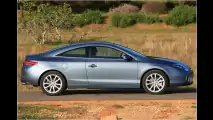 Test: Laguna Coupé