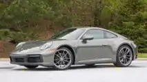 2020 Porsche 911 Carrera 4 front three-quarter