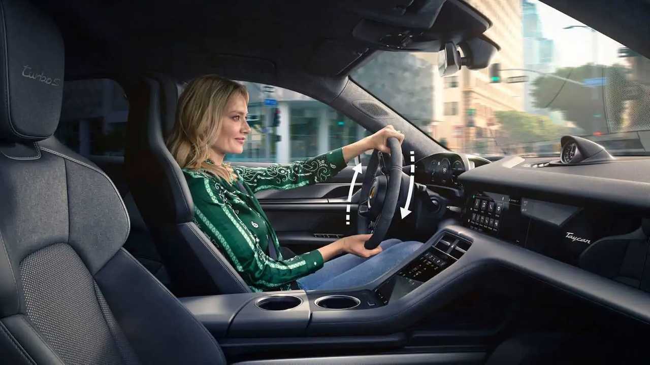 Porsche Taycan Turbo S (2020), интерьер