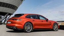 Porsche Panamera Turbo S Sport Turismo (2021): arancio, 3/4 posteriore