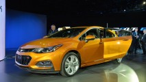2017 Chevrolet Cruze Hatchback'in fiyatı 22.190 USD'den başlıyor