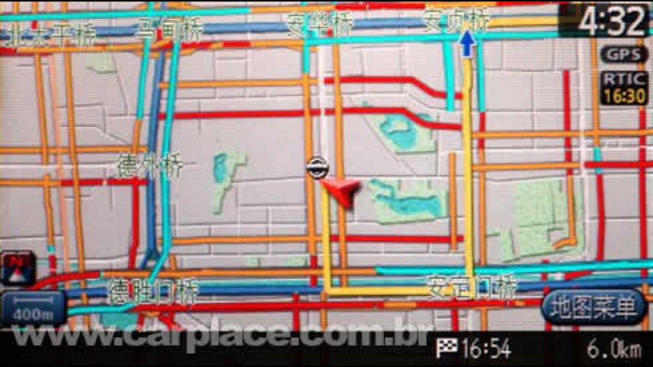 Na China: Nissan Teana ganha GPS com informações do trânsito em tempo real