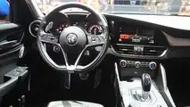 2016 Alfa Romeo Giulia Veloce Paris Motor Show