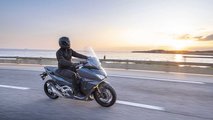 2021 Honda Forza 750, Action, Right