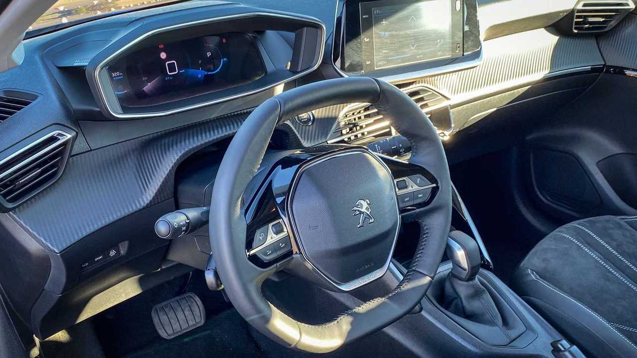 Novo Peugeot 208 2021 (BR)
