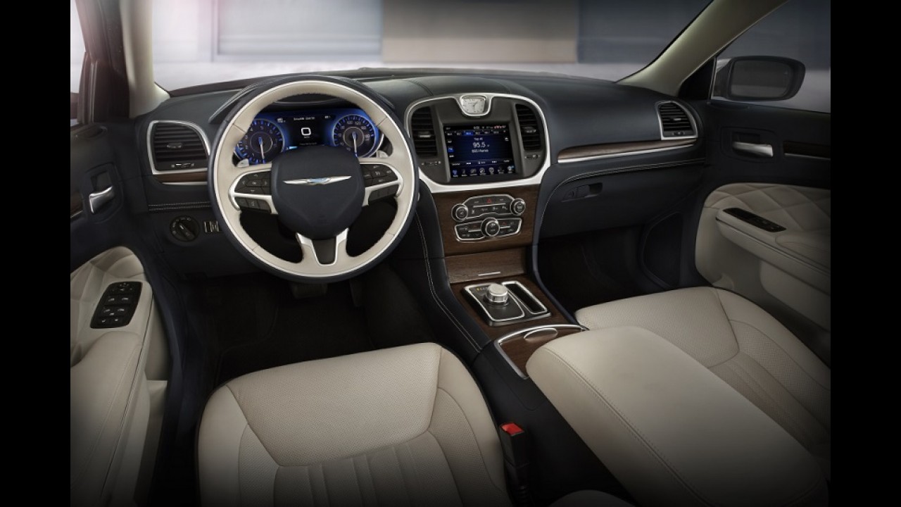 Chrysler confirma estreia do 300C reestilizado no Brasil em julho
