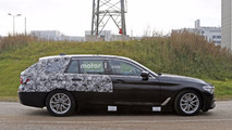 2017 BMW 5 Series Touring spy photo