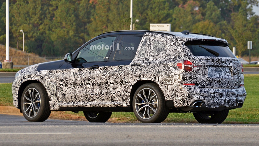 2018 BMW X3 spy photo