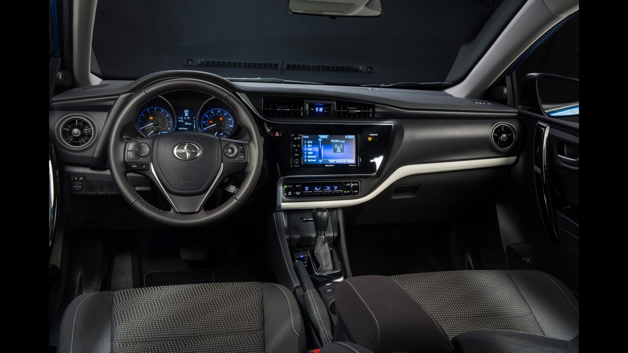 Scion iM (Corolla hatch) é arma da Toyota para brigar com Golf nos EUA