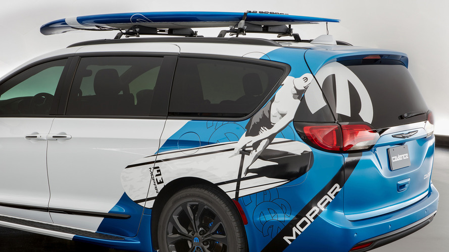 Chrysler Pacifica Cadence concept