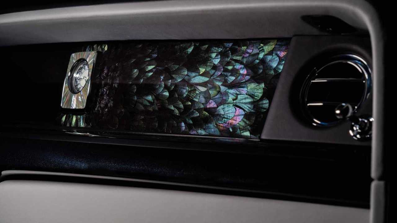 Rolls-Royce Phantom Iridescent Opulence