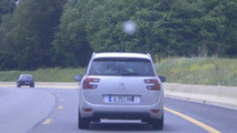 2014 Citroen C4 Grand Picasso spy photo 10.06.2013