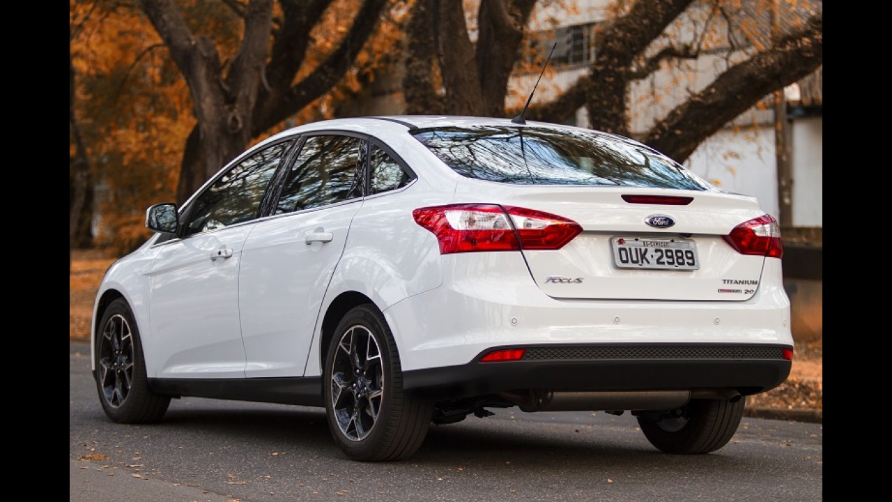 Ford faz recall do novo Focus no Brasil por problema na fixação dos bancos