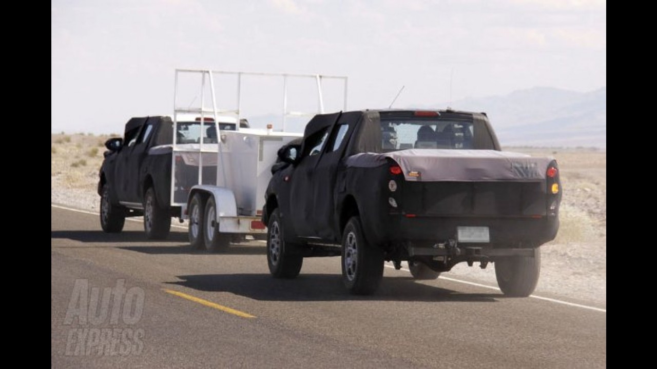 Nova Ford Ranger é flagrada em testes com camuflagem pesada