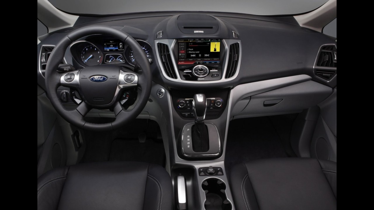 Ford lança C-MAX 2012 nos Estados Unidos
