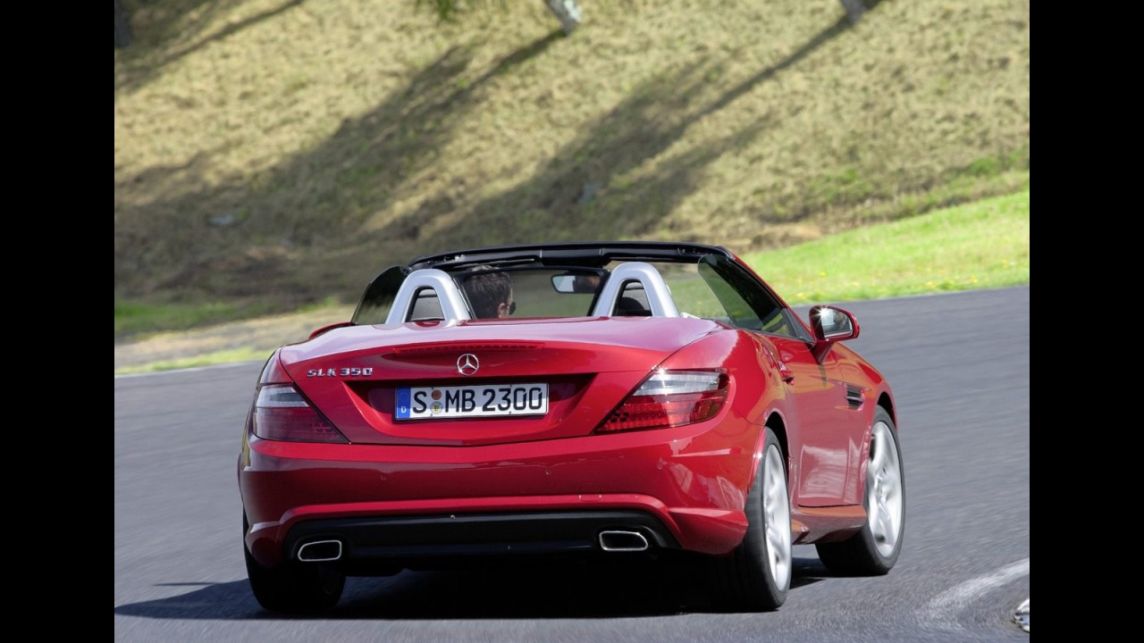 Mercedes revela oficialmente a nova SLK 2012 - Veja galeria de fotos