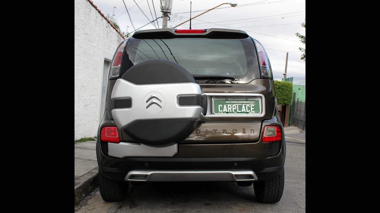 Garagem CARPLACE: Comportamento do Citroën AirCross na estrada