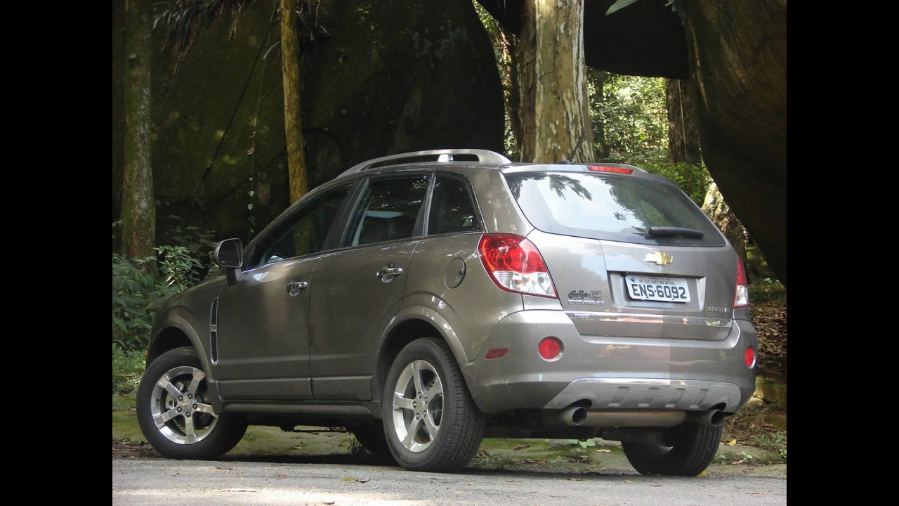 Avaliação - Chevrolet Captiva Sport V6 3.0 AWD 2011