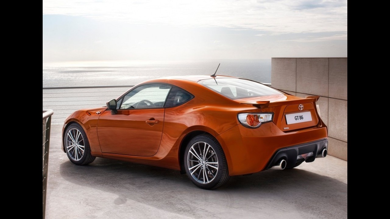 Toyota GT 86 desembarca no Reino Unido custando o equivalente a R$ 67.000