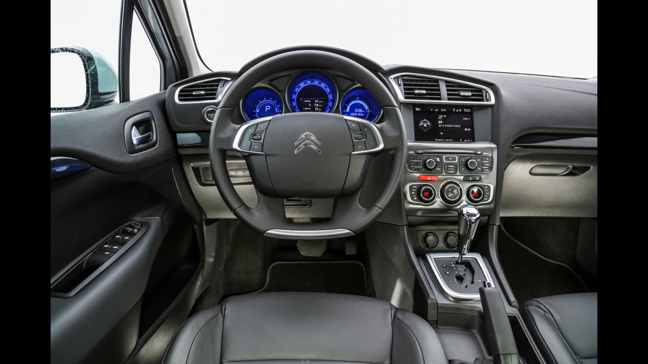 Teste CARPLACE: quais as armas do C4 Lounge para desafiar o líder Civic?