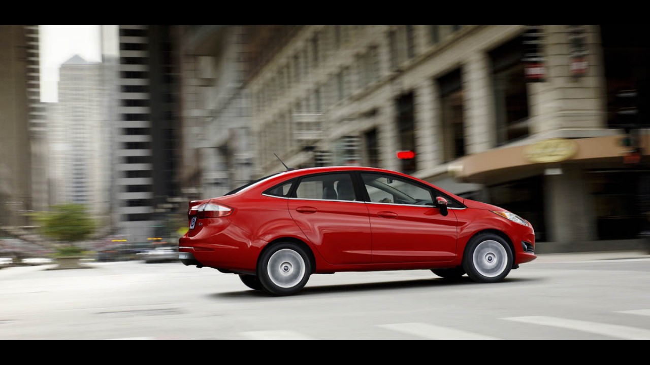 Sedãs compactos: Cobalt se isola na liderança e Etios Sedan avança