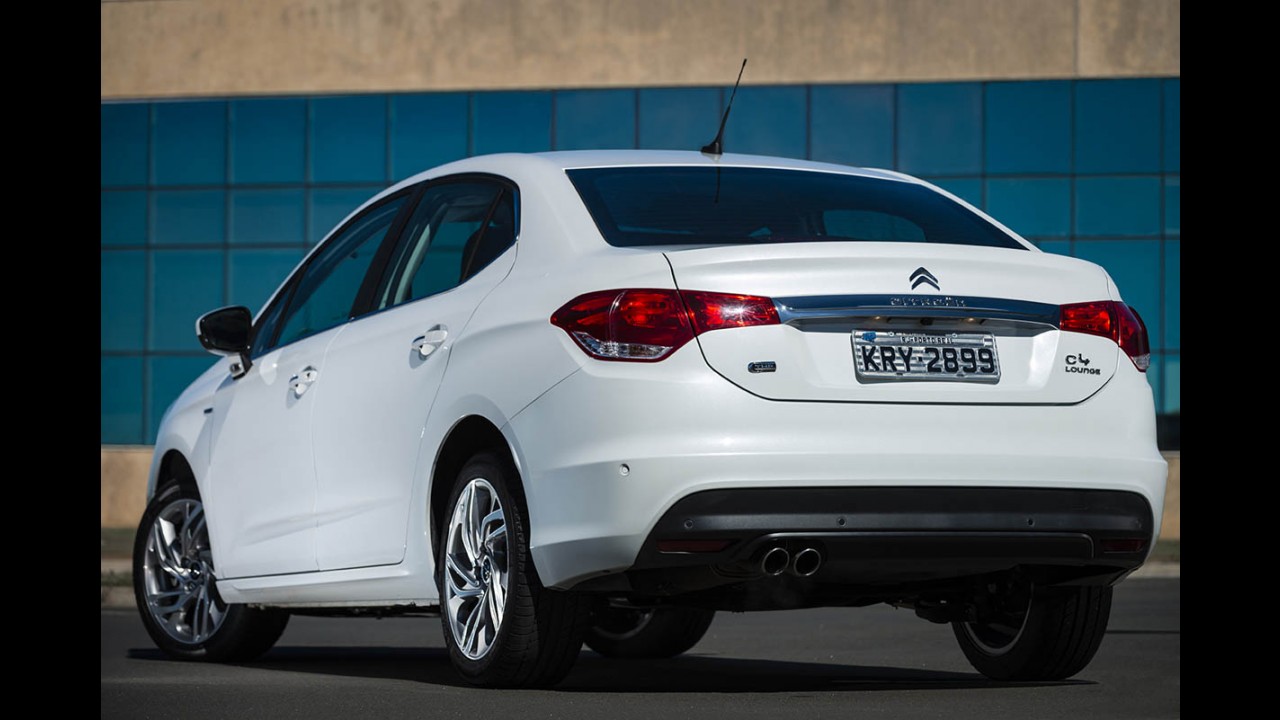 Volta Rápida: Citroën C4 Lounge está mais perto da realidade