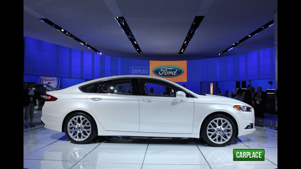 Novo Fusion 2.0 EcoBoost AWD chega ao Brasil por R$ 112.990 - Também terá versões Flex e Híbrido