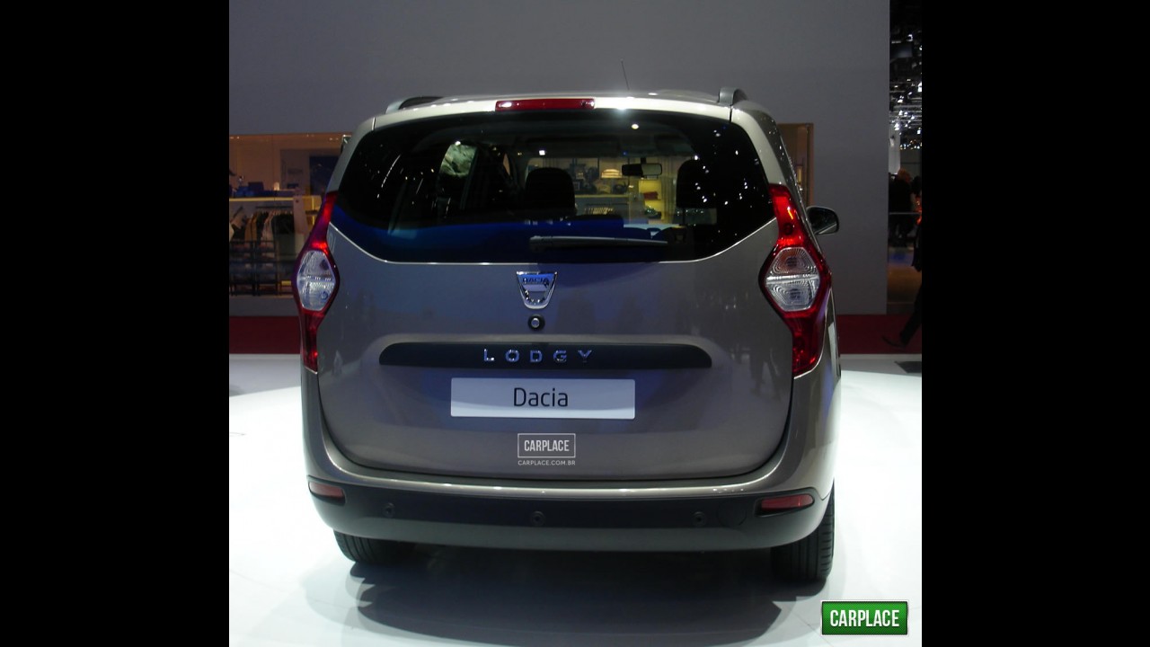 Salão de Genebra: Dacia Lodgy 2012 é apresentada oficialmente