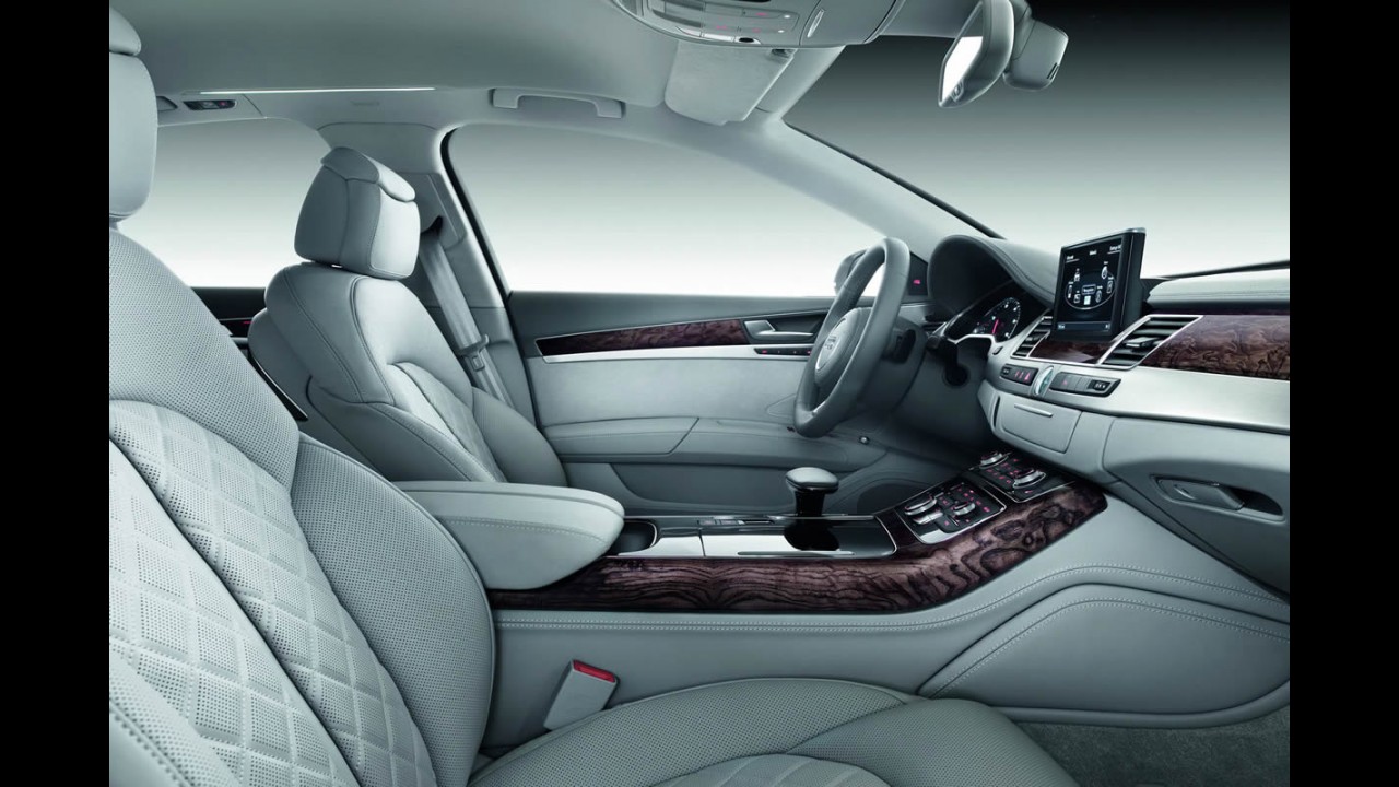 Novo Audi A8 2011 é divulgado - Veja detalhes em Vídeo e fotos em alta resolução