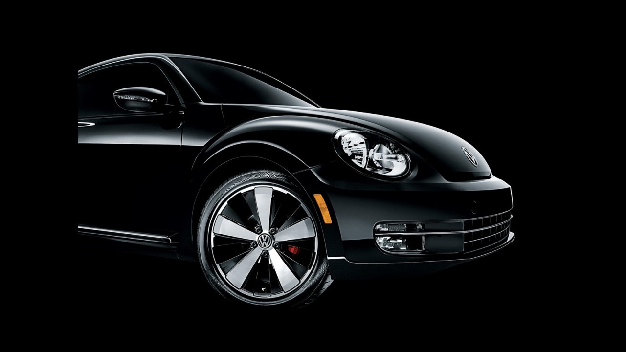 Novo Beetle 2012: Novas fotos mostram esportividade e também o acabamento interno