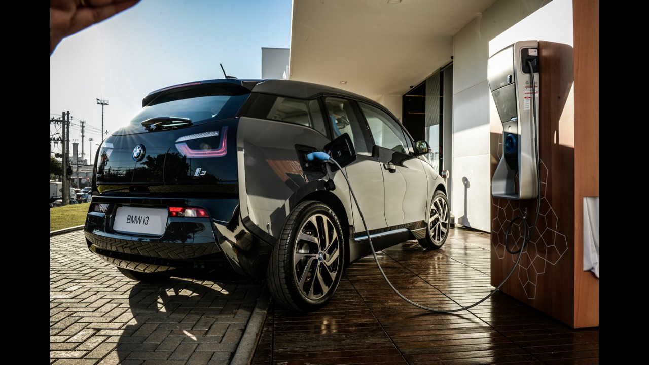 Volta rápida: BMW i3 antecipa o que vamos dirigir amanhã