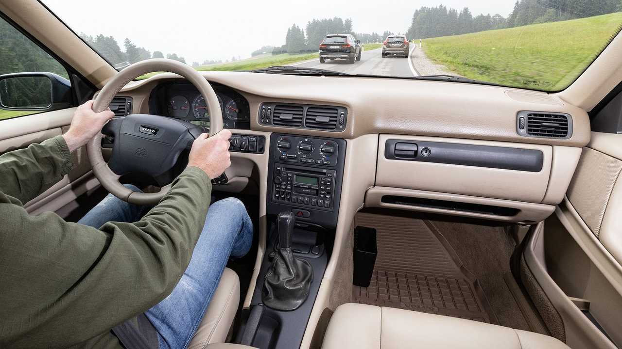 Volvo Cross Country drei Generationen im Fahrbericht