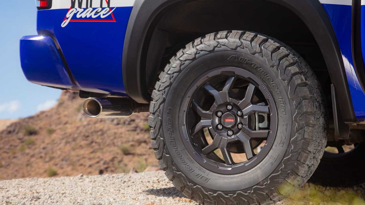 Nissan Frontier PRO-4X Rebelle Rally 2021