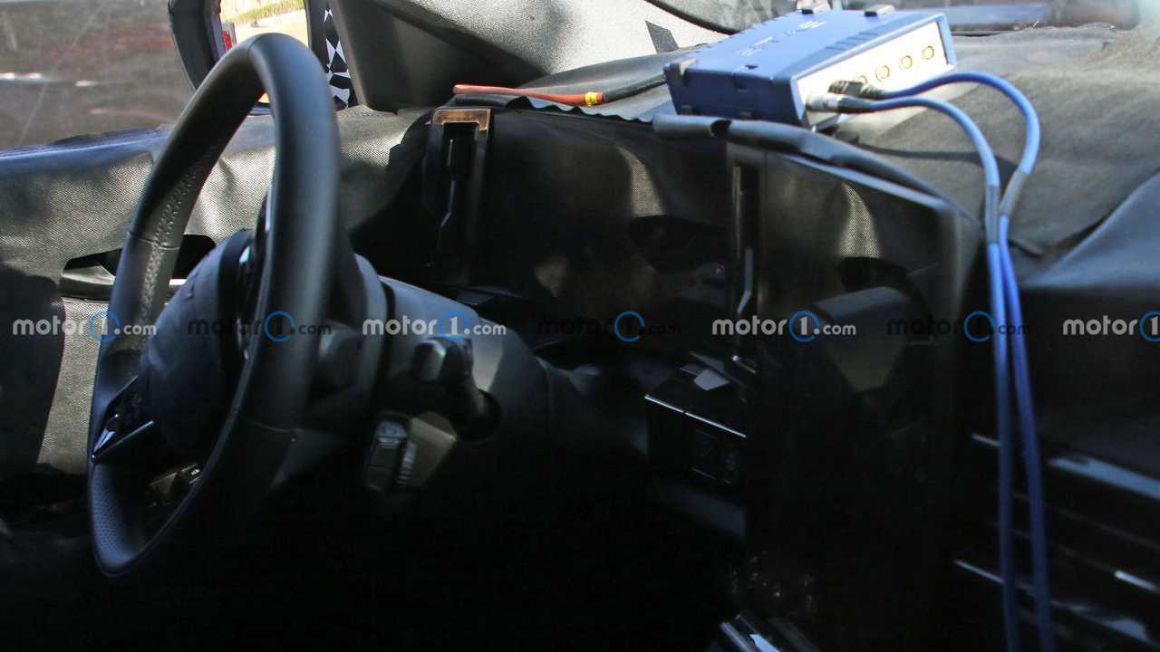 2022 Renault Kadjar new spy photo (interior)