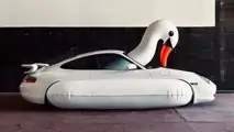 Das Porsche Swan Art Car von Chris Labrooy