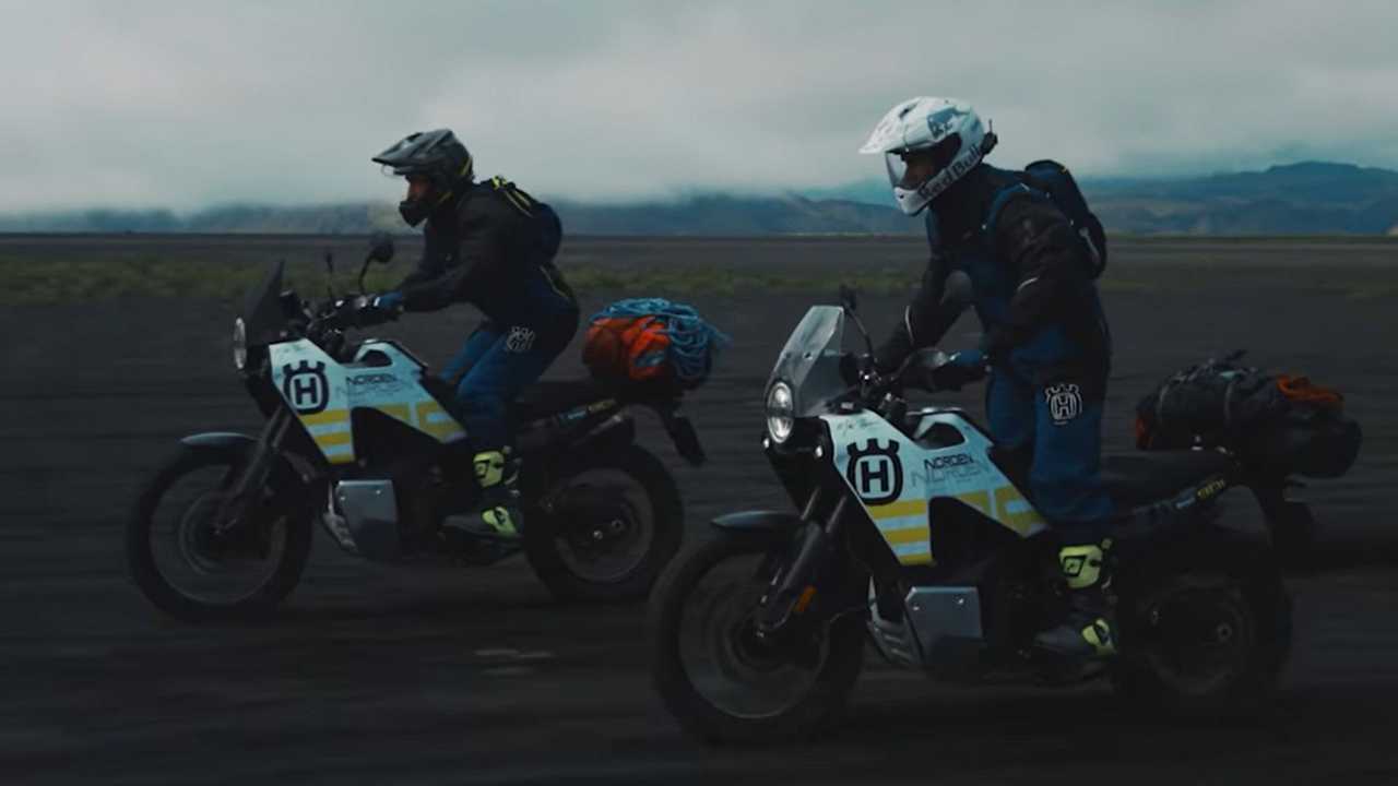 Teaser mostra protótipo da Husqvarna Norden 901 na Islândia