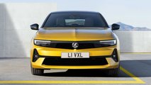 2022 Vauxhall Astra revealed - front straight