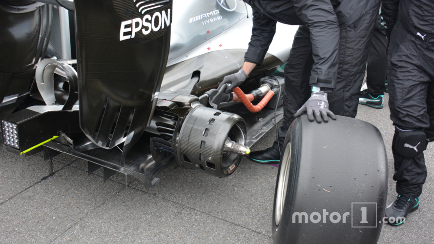 Mercedes AMG F1 W07 Hybrid brake detail