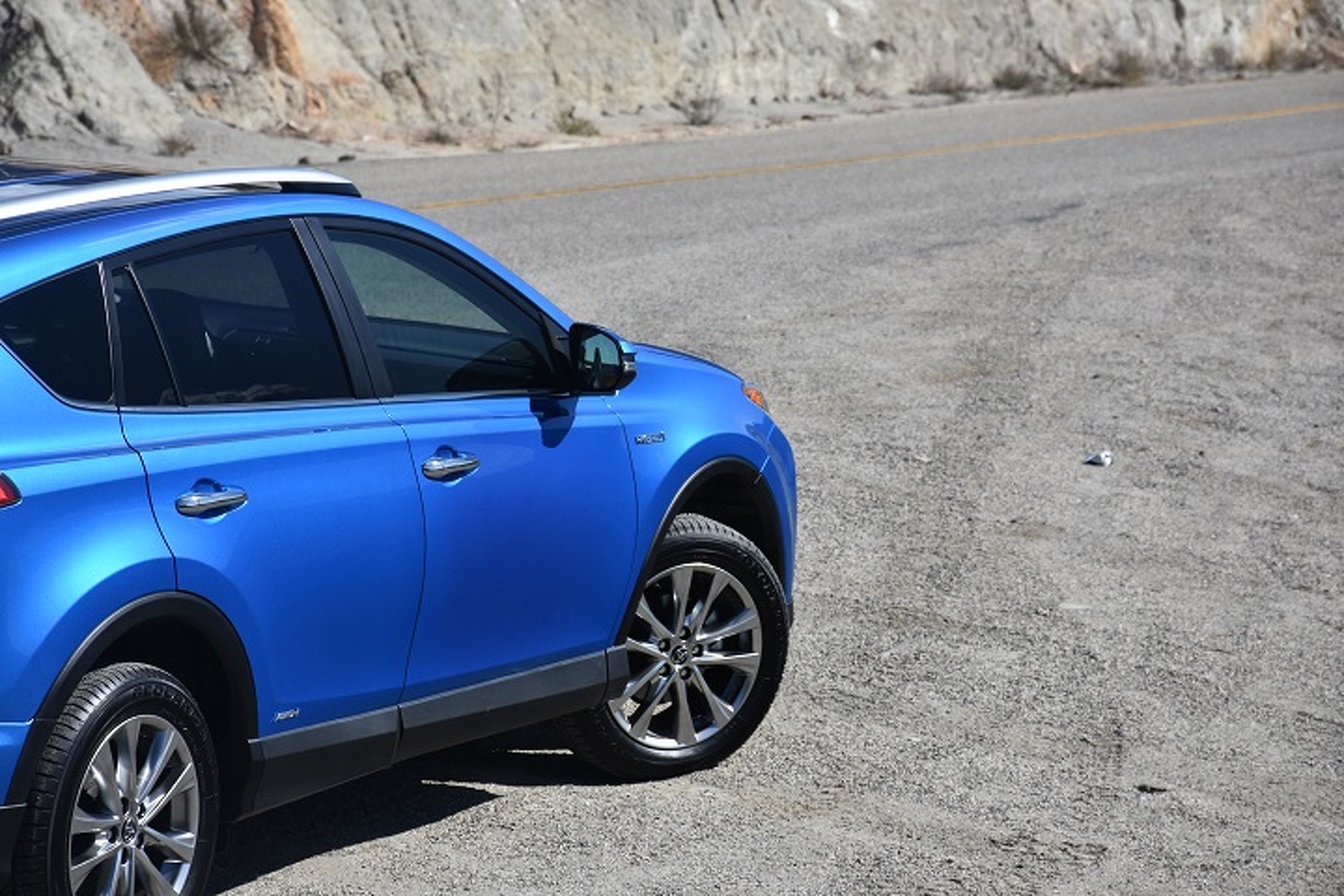 Can Autocrossing a 2016 Toyota Prius and RAV4 Hybrid Actually be Fun? First Drive